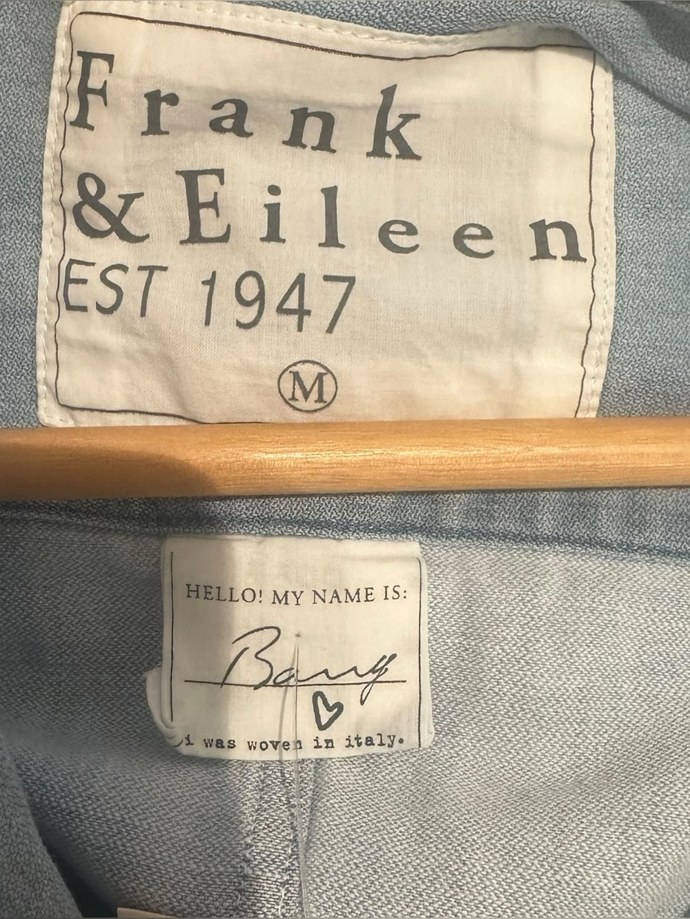 Frank & Eileen Barry Cotton Chambray Denim Long Sleeve Collared Button-Up Shirt - Picture 4 of 6